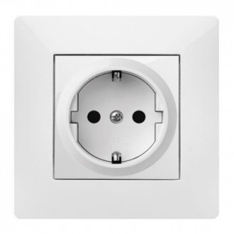 TOMA CORRIENTE 16 AH.  250  V.  BLANCO 9123